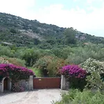 Charming In Olbia With Shared Pool And Garden * Porto Rotondo