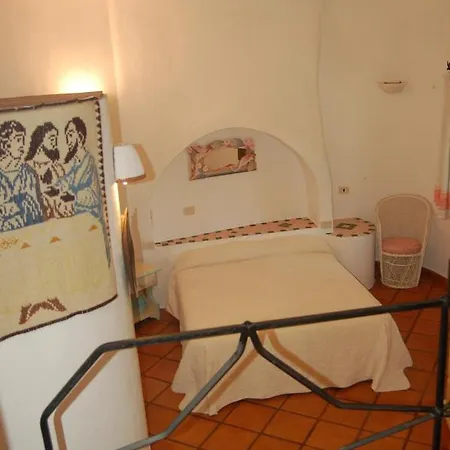 Charming In Olbia With Shared Pool And Garden Vila Porto Rotondo