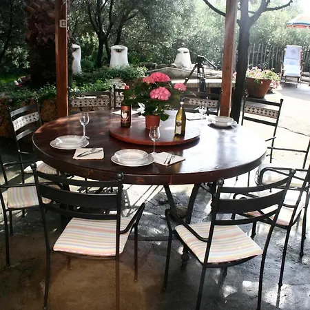 Vila Charming In Olbia With Shared Pool And Garden *