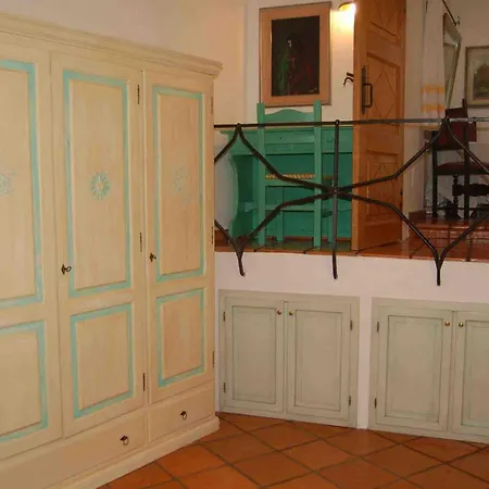 Charming In Olbia With Shared Pool And Garden Vila