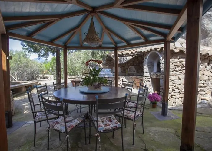 Charming In Olbia With Shared Pool And Garden Porto Rotondo