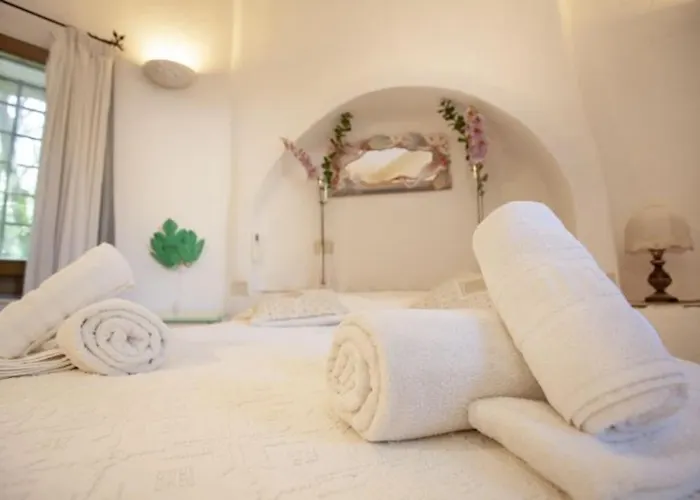 Charming In Olbia With Shared Pool And Garden