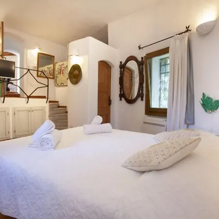 Villa Charming In Olbia With Shared Pool And Garden