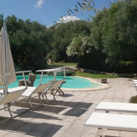Villa Charming In Olbia With Shared Pool And Garden