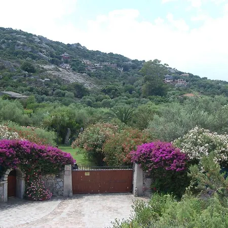 Charming In Olbia With Shared Pool And Garden * Porto Rotondo