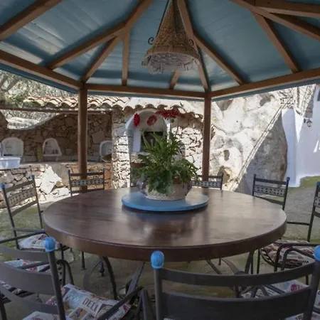 Charming In Olbia With Shared Pool And Garden *