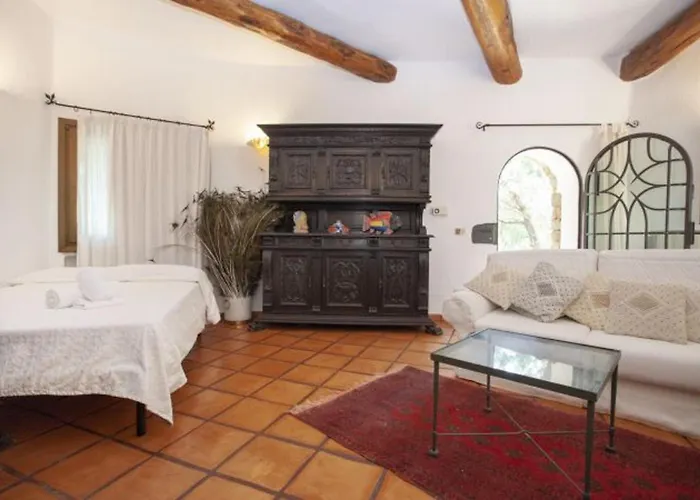 Charming In Olbia With Shared Pool And Garden